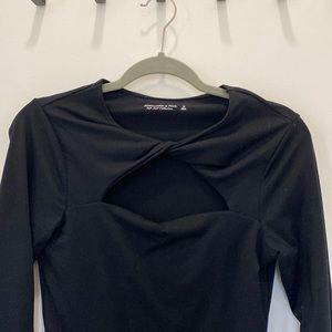 Abercrombie black long-sleeve bodysuit sz M